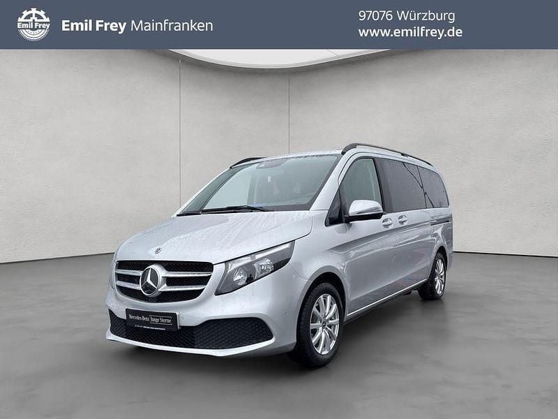 Brillantsilber metallic Gebraucht 2022 Mercedes V250 Edition Van / Kleinbus | 44.499 € (Superpreis) - Bild 1/4