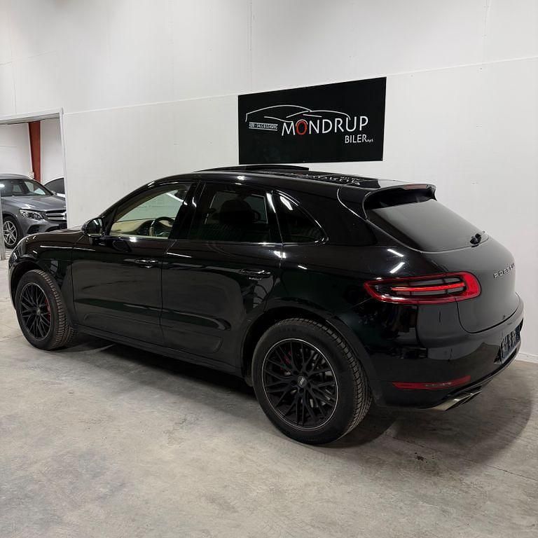 Gebraucht Porsche Macan Turbo 400 PS (294 kW) 2015 Schwarz SUV