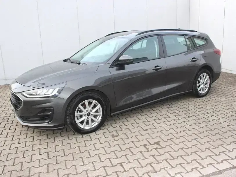 Używany Ford Focus Cool & Connect 120 KM (88 kW) 2022 Szary Kombi