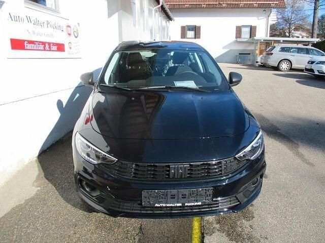 Gebraucht Fiat Tipo 131 PS (96 kW) 2024 Grau Limousine