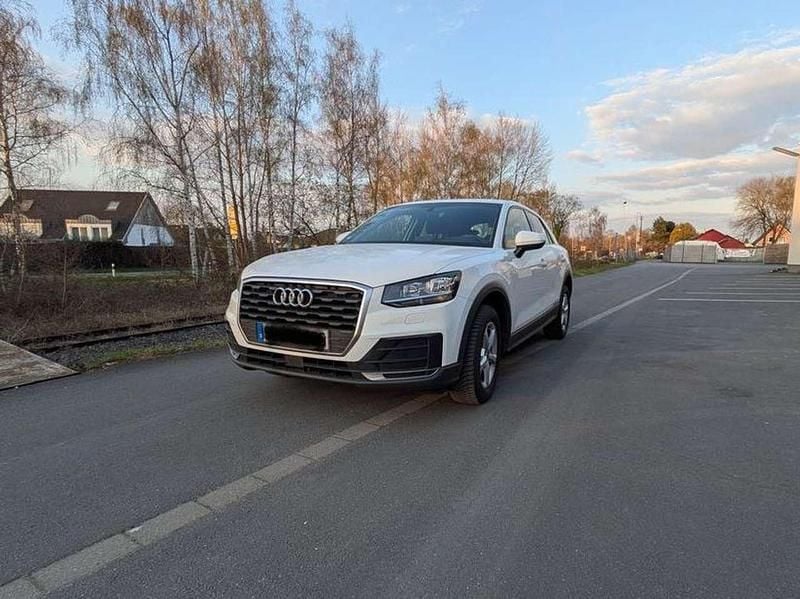 Second-hand Audi Q2 116 CP (85 kW) 2018 Alb SUV