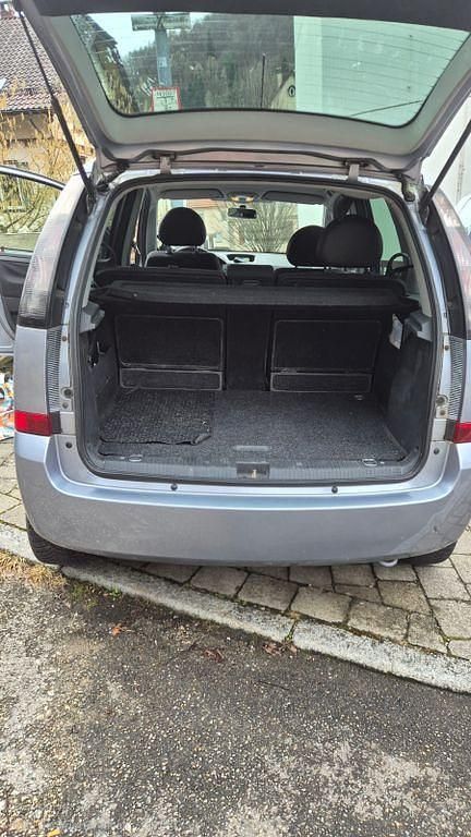 Gebraucht Opel Meriva 90 PS (66 kW) 2006 Silber Van / Kleinbus