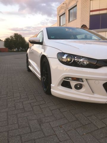 Gebraucht VW Scirocco 231 PS (169 kW) 2011 Weiß Coupé
