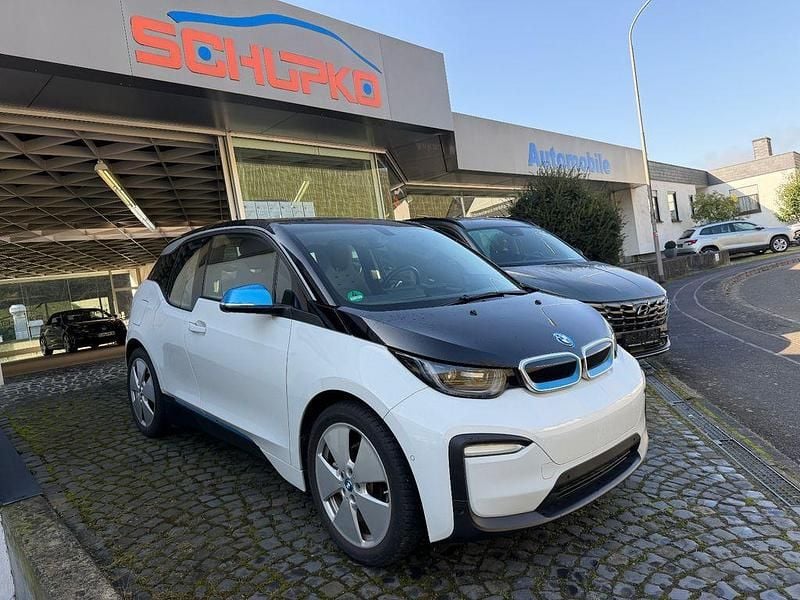 Gebraucht BMW i3 Comfort Edition 125 kW (170 PS) 2021 Weiß Kleinwagen