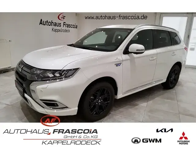 Gebraucht Mitsubishi Outlander P-HEV Plus 135 PS (99 kW) 2021 SUV