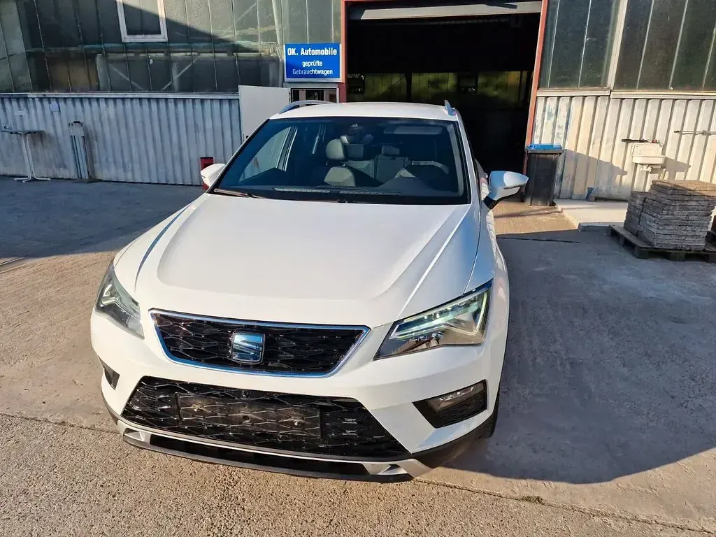 Gebraucht Seat Ateca XCELLENCE 150 PS (110 kW) 2020 Weiß SUV