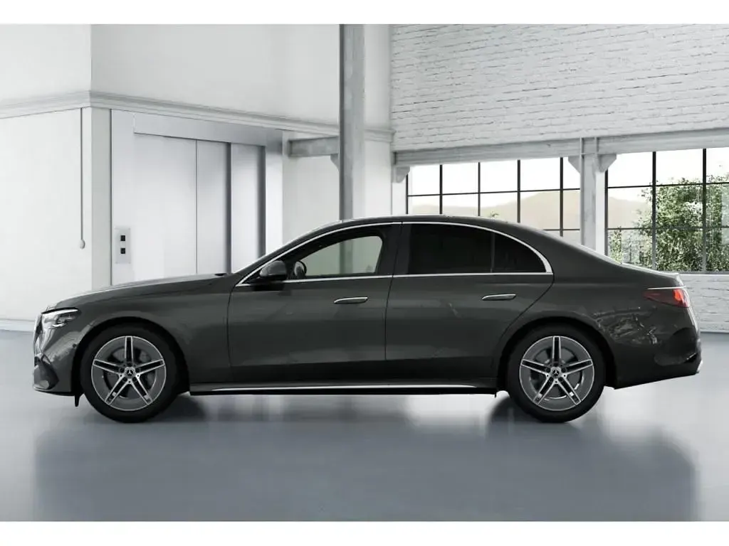 Gebraucht Mercedes E450 AMG 367 PS (269 kW) 2025 Grau Limousine