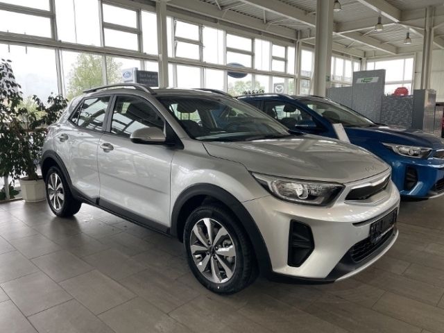 Silber Neu 2024 Kia Stonic Vision SUV | 21.450 € (Fairer Preis) - Bild 1/4