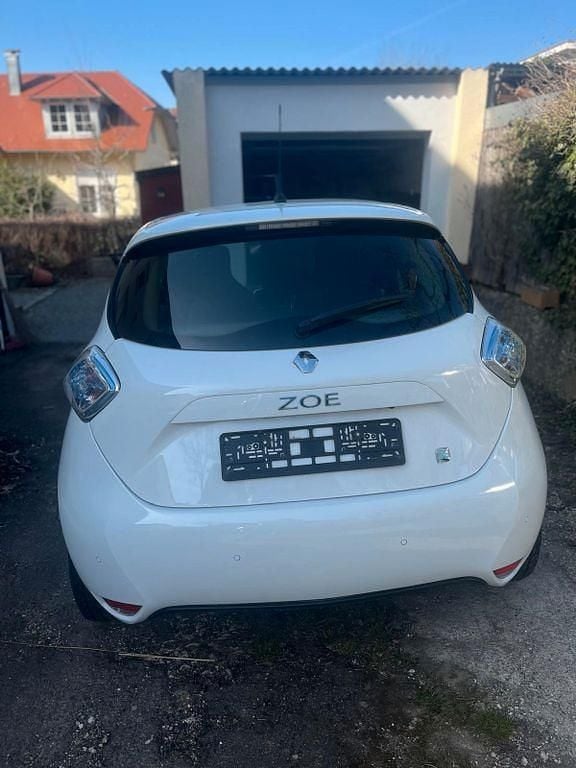 Gebraucht Renault Zoe Intens 64 kW (88 PS) 2016 Weiß Kleinwagen
