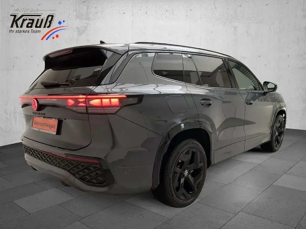Gebraucht VW Tayron R-line 272 PS (200 kW) 2025 Grau SUV