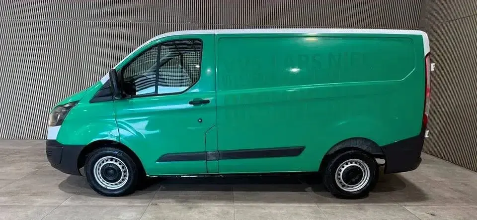 Gebraucht Ford Transit 101 PS (74 kW) 2013 Grün Van / Kleinbus