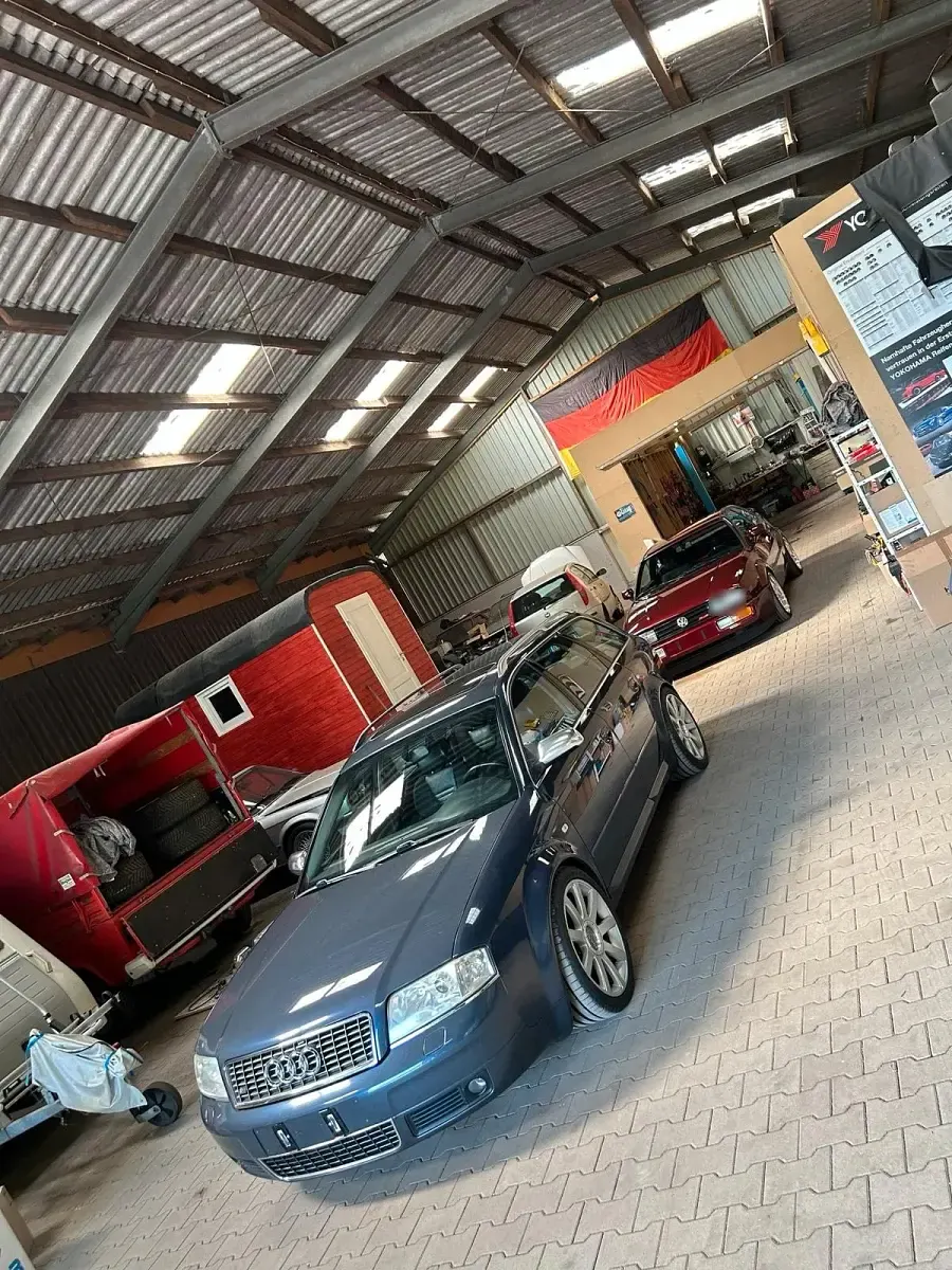 Gebraucht Audi S6 340 PS (250 kW) 2001 Blau Kombi