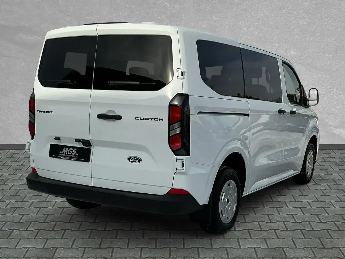 Gebraucht Ford Transit Custom Trend 110 PS (80 kW) 2026 Frozen white Kombi