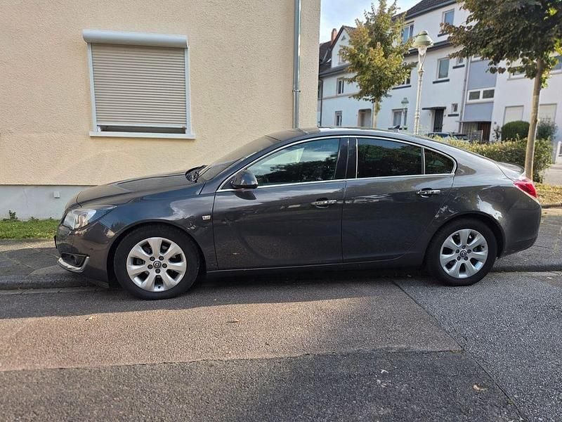 Gebraucht Opel Insignia 170 PS (125 kW) 2015 Grau Limousine