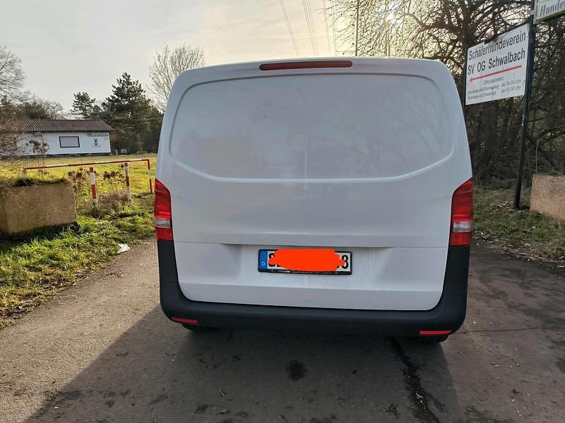 Gebraucht Mercedes Vito 136 PS (100 kW) 2017 Weiß Van