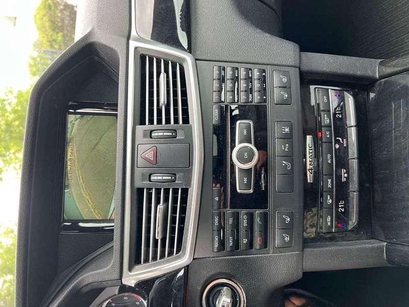 Gebraucht Mercedes E350 265 PS (194 kW) 2012 Grau Kombi