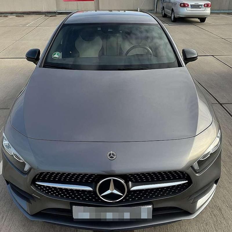 Gebraucht Mercedes A200 150 PS (110 kW) 2019 Grau Kleinwagen