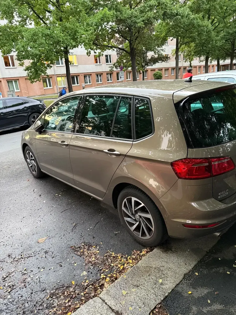 Gebraucht VW Golf Sportsvan 115 PS (84 kW) 2017 Gelb Van / Kleinbus