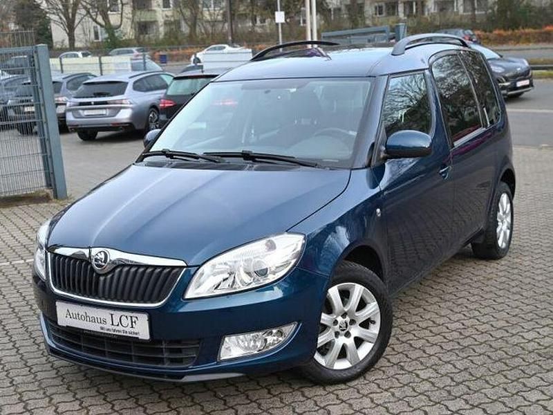 Blau Gebraucht 2013 Skoda Roomster Ambition Van / Kleinbus | 6.690 € (Fairer Preis) - Bild 1/4