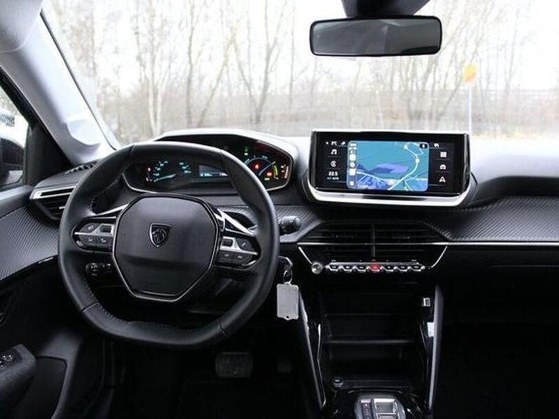 Gebraucht Peugeot e-208 Style 11 kW (15 PS) 2025 Schwarz Kleinwagen