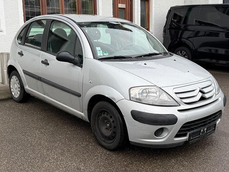 Gebraucht Citroën C3 Advance 60 PS (44 kW) 2006 Silber Kleinwagen