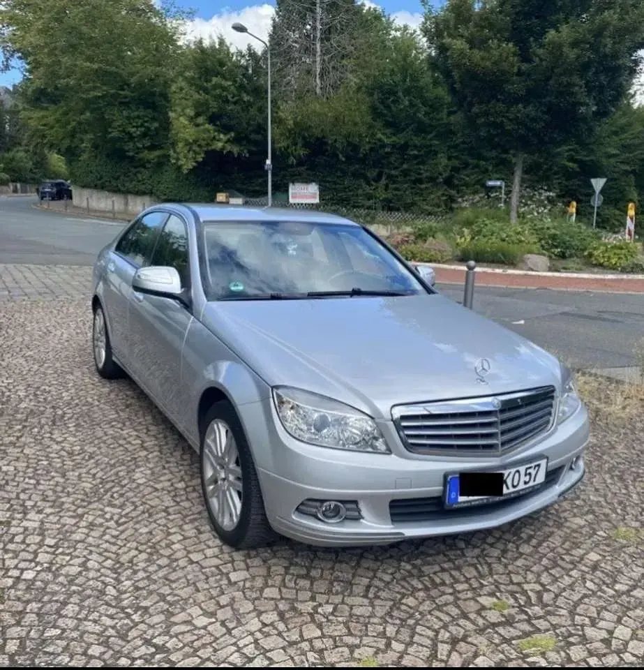 Gebraucht Mercedes C200 Avantgarde 184 PS (135 kW) 2007 Limousine