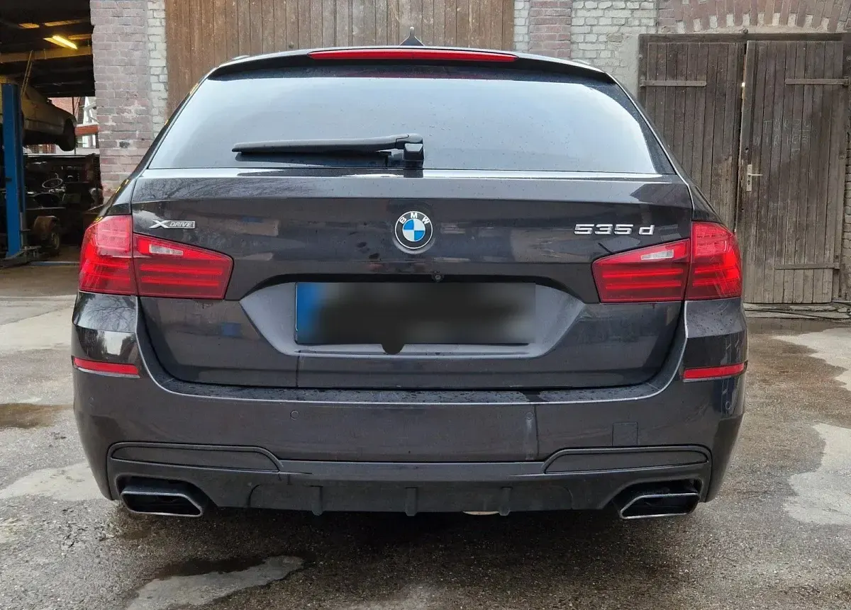 Gebraucht BMW 535 Performance 313 PS (230 kW) 2015 Schwarz Kombi