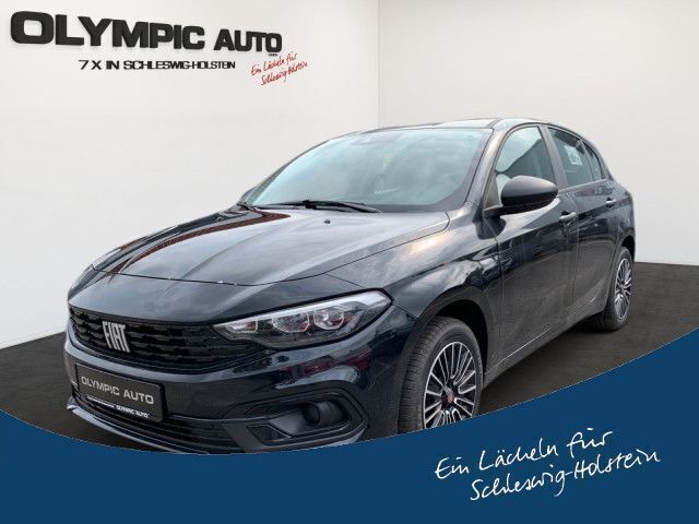 718/cinema schwarz Gebraucht 2023 Fiat Tipo Limousine | 18.990 € (Guter Preis) - Bild 1/4
