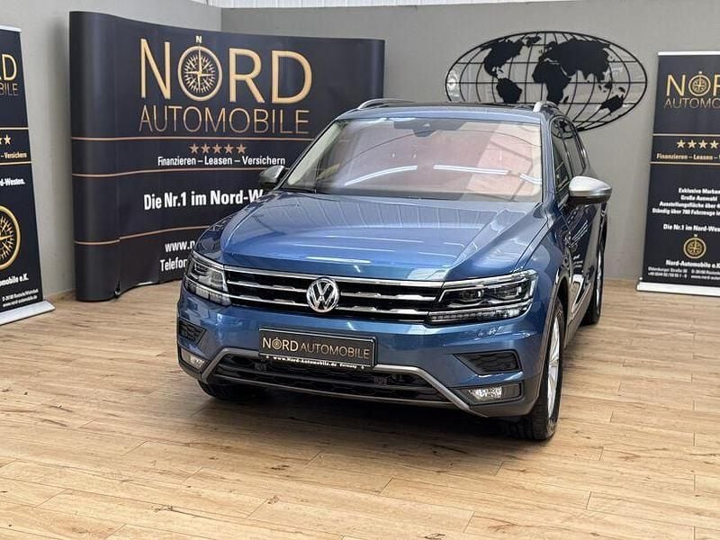 Blue silk metallic (metallic) Gebraucht 2021 VW Tiguan Allspace Highline SUV | 28.799 € (Guter Preis) - Bild 1/3