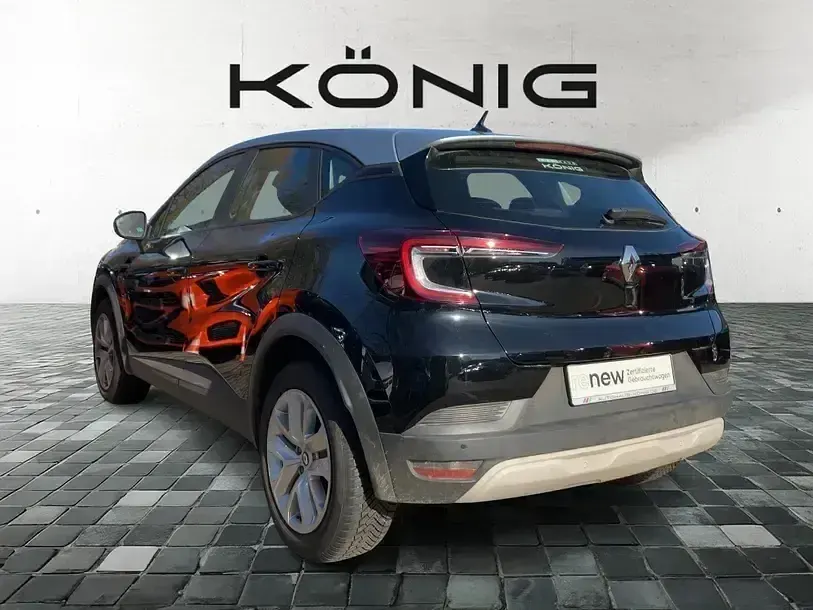 Begagnad Renault Captur Equilibre 100 HK (73 kW) 2023 Silver SUV