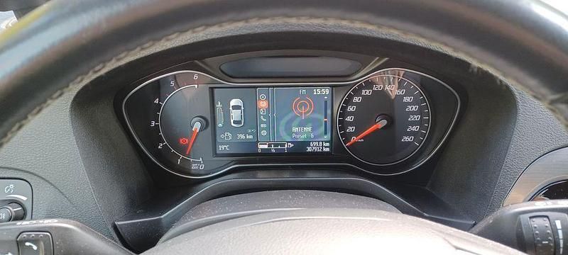 Gebraucht Ford Galaxy Titanium 140 PS (102 kW) 2013 Blau Van / Kleinbus