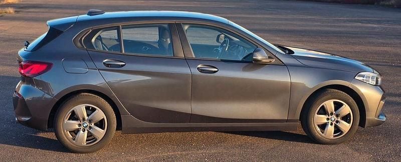 Gebraucht BMW 118 Advantage 150 PS (110 kW) 2021 Grau Kleinwagen