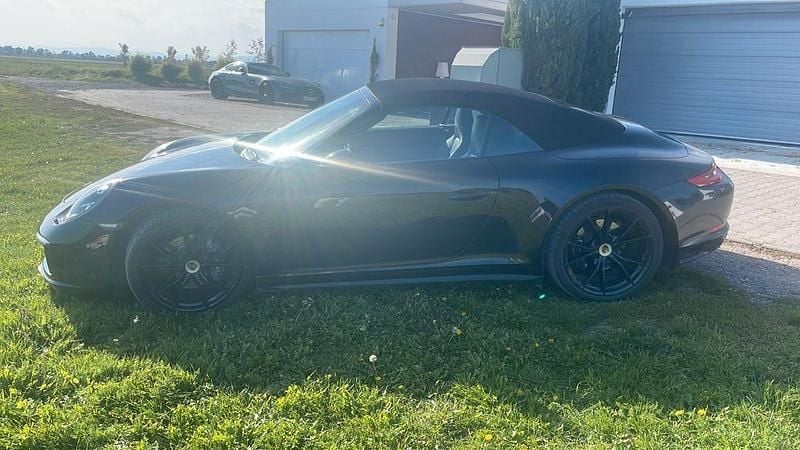 Gebraucht Porsche 911 Carrera 4 Cabriolet 370 PS (272 kW) 2017 Schwarz Cabrio