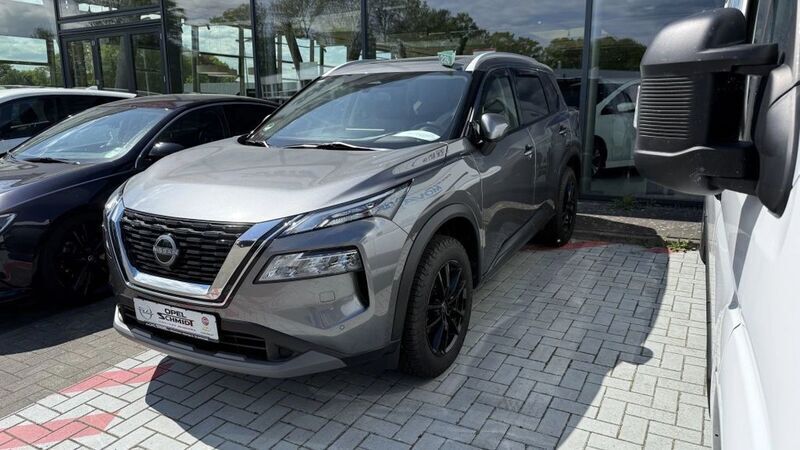 Grau Gebraucht 2024 Nissan X-Trail N-Connecta SUV | 33.949 € (Teuer) - Bild 1/2