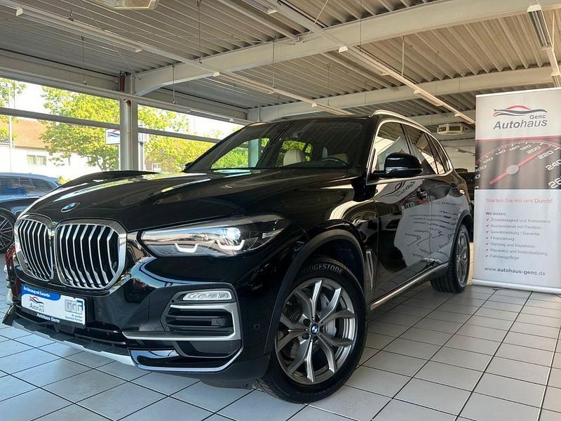 Blau Gebraucht 2021 BMW X5 Sport Line SUV | 46.990 € (Etwas zu teuer) - Bild 1/4