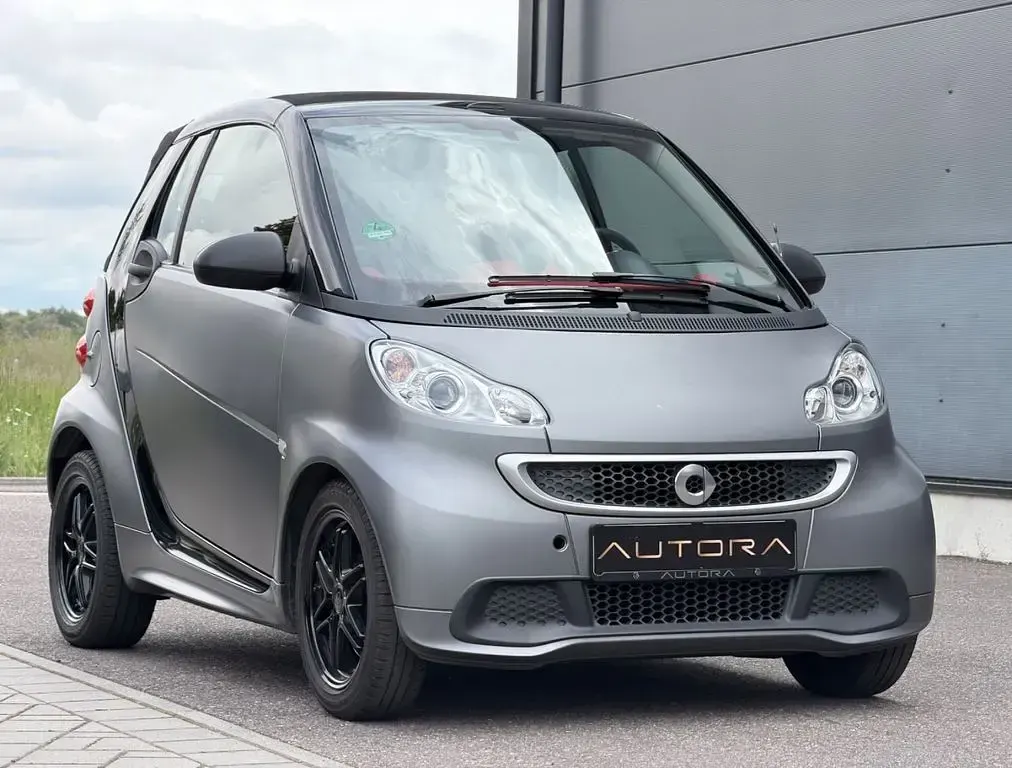 Gebraucht Smart ForTwo Cabrio 71 PS (52 kW) 2015 Schwarz Cabrio