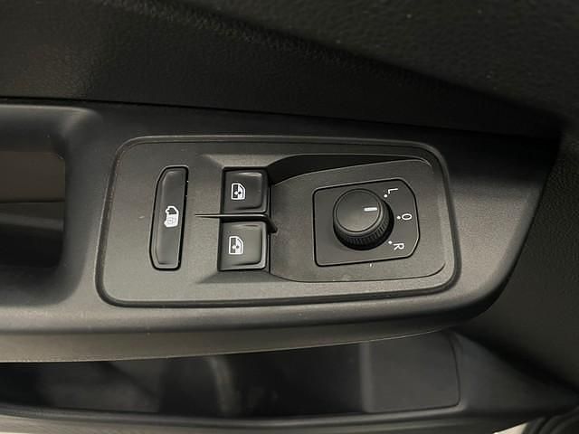 Gebraucht VW Caddy Maxi 102 PS (75 kW) 2021 Weiss Van / Kleinbus