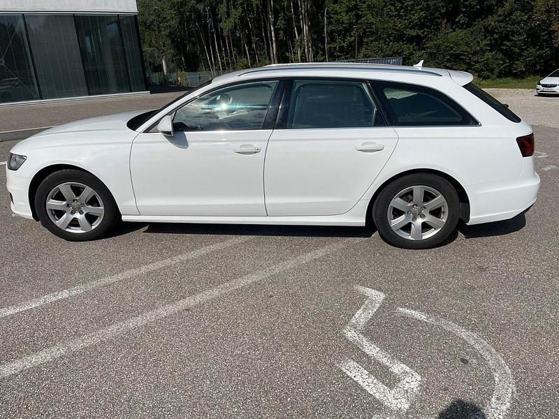 Usado Audi A6 190 HP (139 kW) 2015 Branco Carrinha
