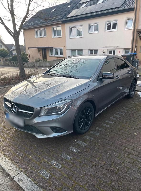 Gebraucht Mercedes CLA180 AMG Edition 1 122 PS (89 kW) 2014 Grau Limousine