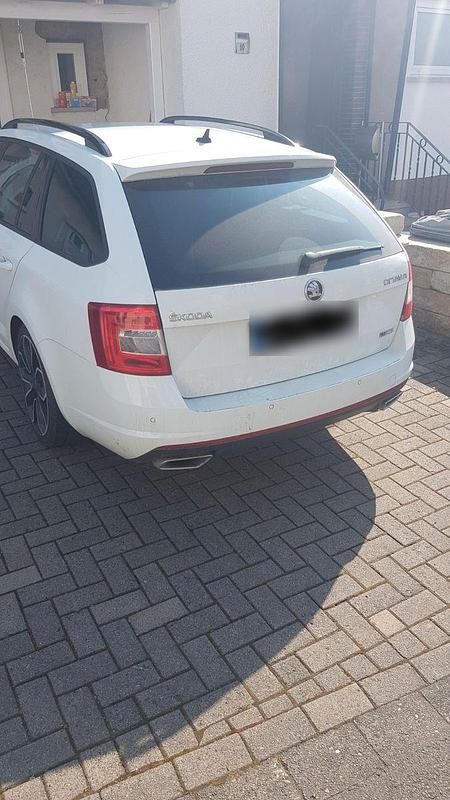 Gebraucht Skoda Octavia RS 184 PS (135 kW) 2017 Schwarz Kombi