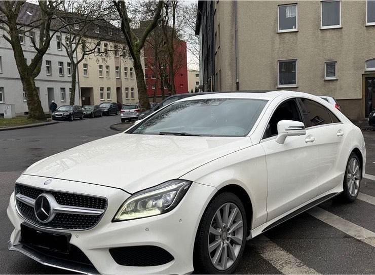 Gebraucht Mercedes CLS350 AMG 258 PS (189 kW) 2015 Weiß Limousine