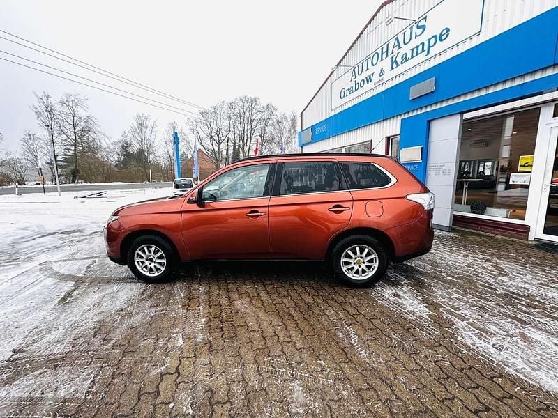 Gebraucht Mitsubishi Outlander Intense 150 PS (110 kW) 2013 C07 ext SUV