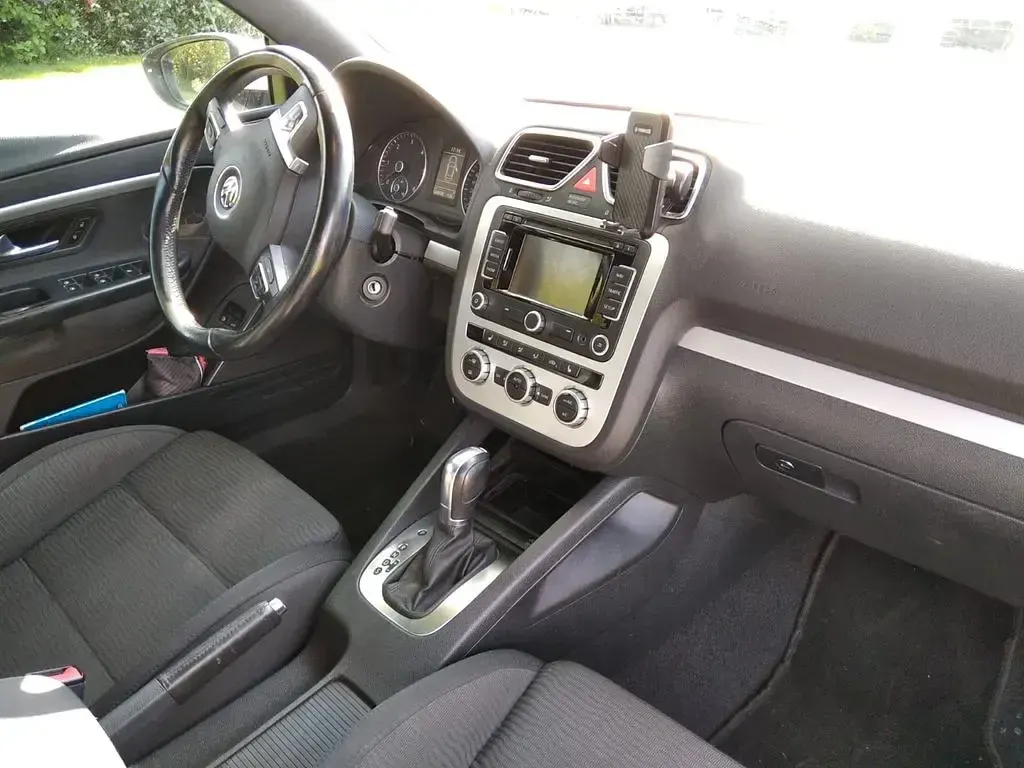 Gebraucht VW Eos 140 PS (102 kW) 2013 Weiß Cabrio