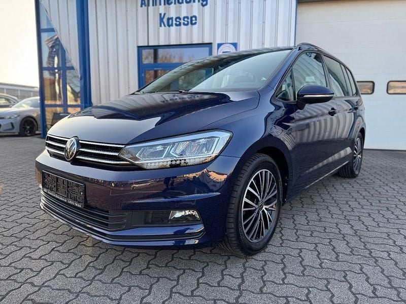 Usata VW Touran 150 CV (110 kW) 2024 Blu Monovolume