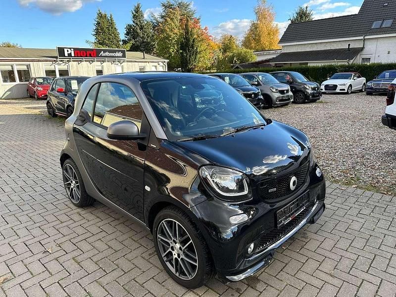 Gebraucht Smart ForTwo Coupé Brabus 109 PS (80 kW) 2018 Schwarz/grau Coupé
