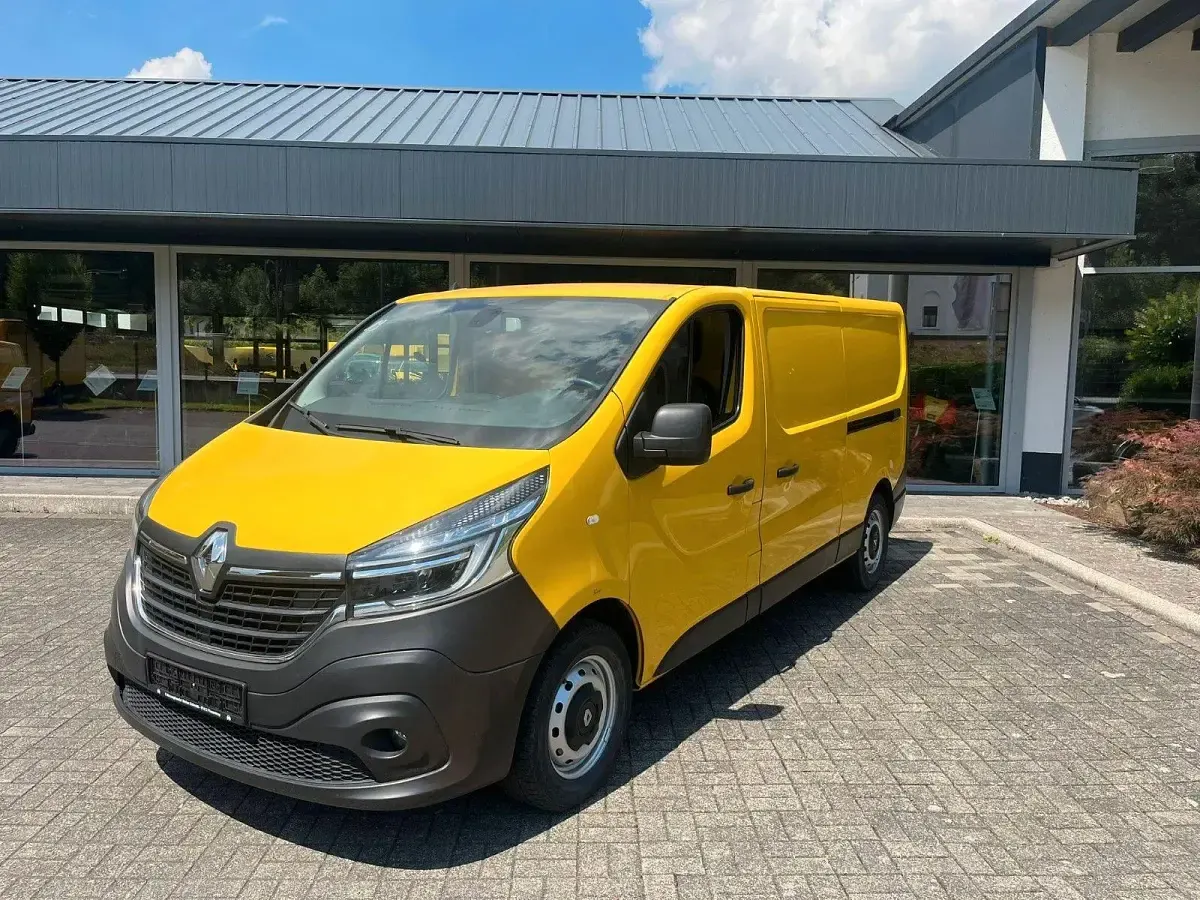 Gebraucht Renault Trafic 120 PS (88 kW) 2020 Van / Kleinbus