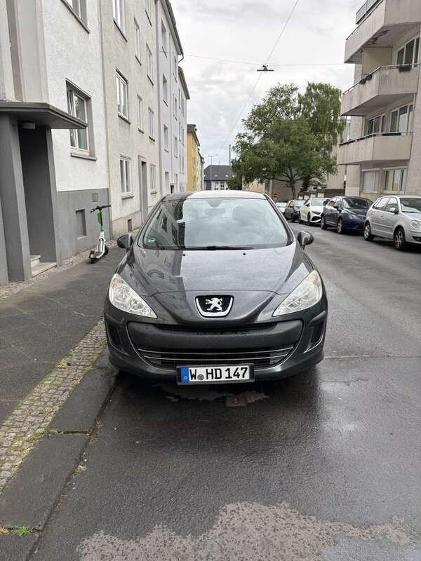 Gebraucht 2010 Peugeot 308 Filou Limousine | 2.199 € (Guter Preis) - Bild 1/4