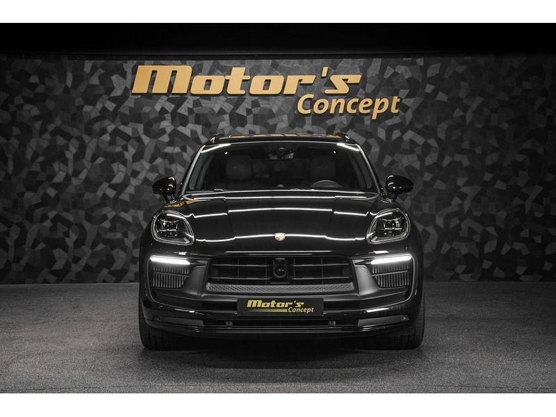Gebraucht Porsche Macan 441 PS (324 kW) 2024 Schwarz SUV