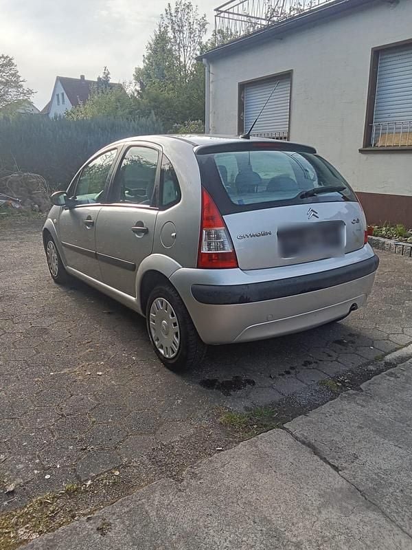 Usata Citroën C3 60 CV (44 kW) 2004 Argento Utilitaria