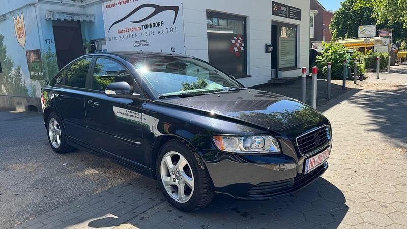 Schwarz Gebraucht 2011 Volvo S40 Drive Kinetic Limousine | 2.999 € (Fairer Preis) - Bild 1/4